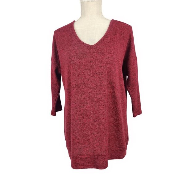 Torrid Super Soft Plush V Neck 3/4 Sleeve Women's Size 00 M/L Red Sweater - Picture 1 of 8